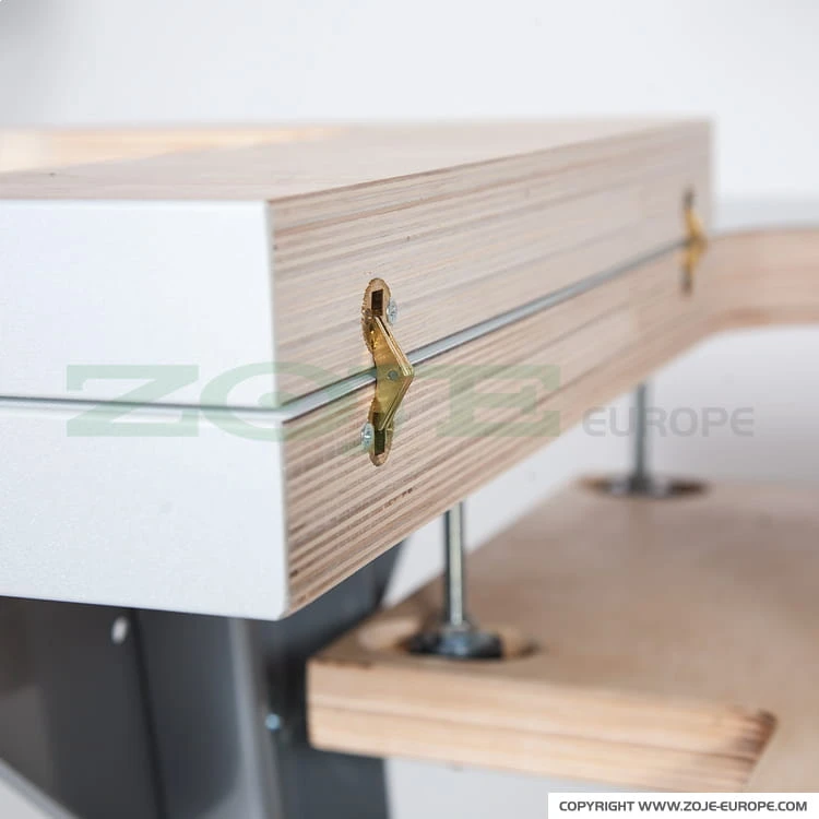 zoje-b9500-13-pd3-02-set-owerlok-automatyczny-4-nitkowy-do-lekkich-i-srednich-materialow-bezposredni-naped-igielnicy-z-wbudowanym-silnikiem-ac-servo-i-sterowaniem-kompletna (5).jpg