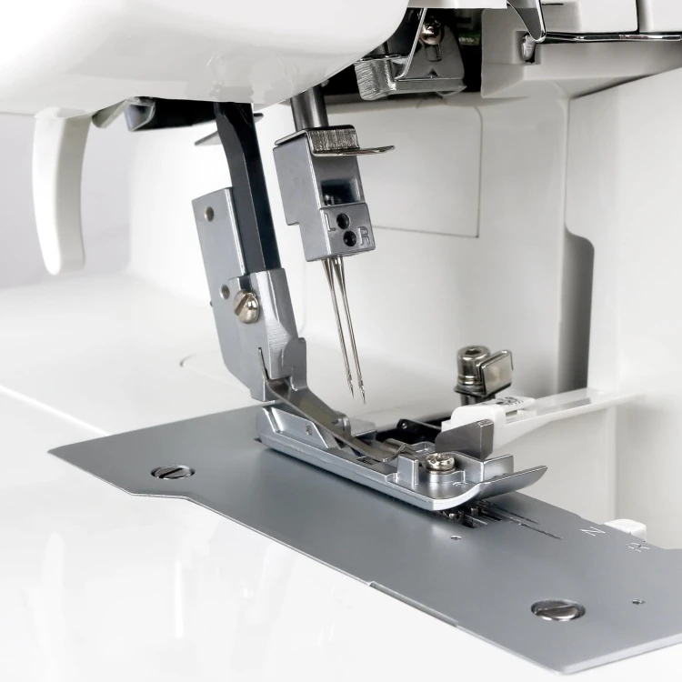 feiyue-fy515-maszyna-overlock-do-odziezy.jpg