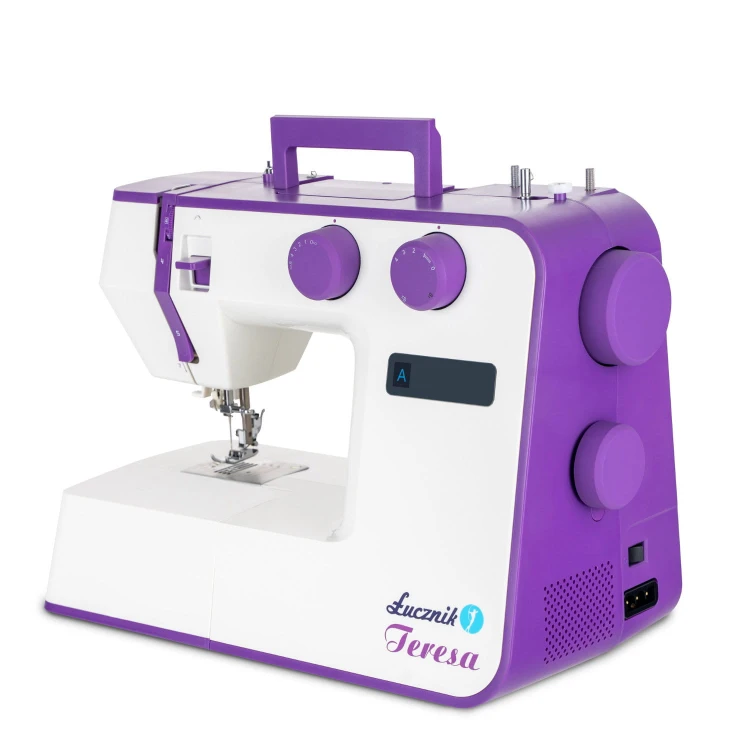 pol_pl_Maszyna-do-szycia-Teresa-z-zestawem-stopek-1427_8.jpg