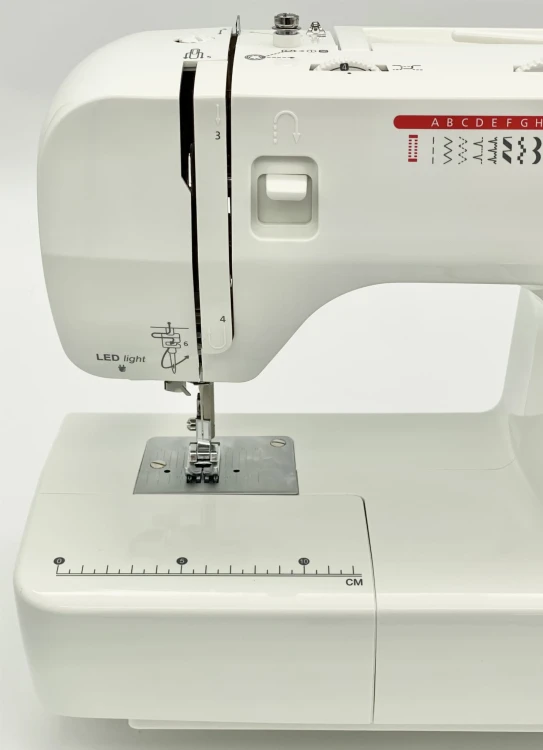 minerva-next-532a-szycie-jeans.jpg