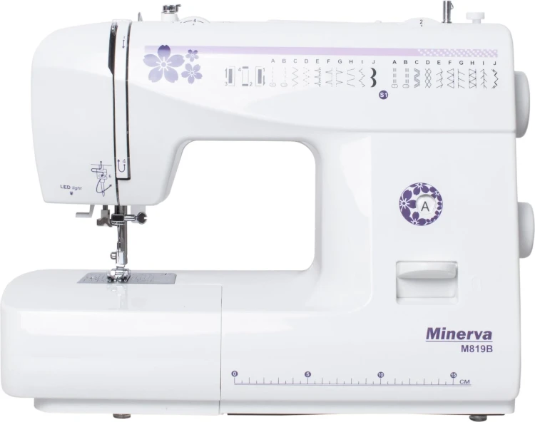 maszyna-do-szycia-minerva-m819b-zestaw-akcesoriow.webp