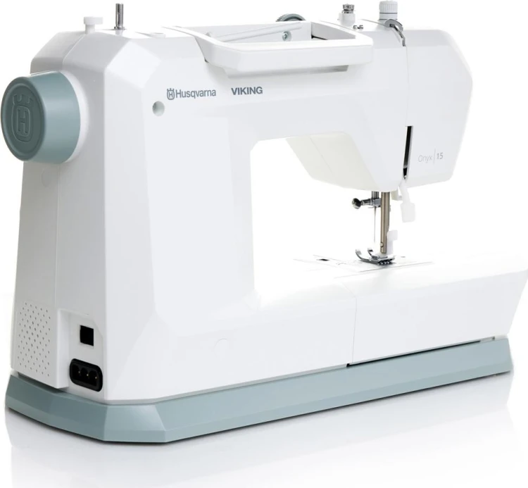 mechaniczna-maszyna-do-szycia-husqvarna-onyx-15.jpg