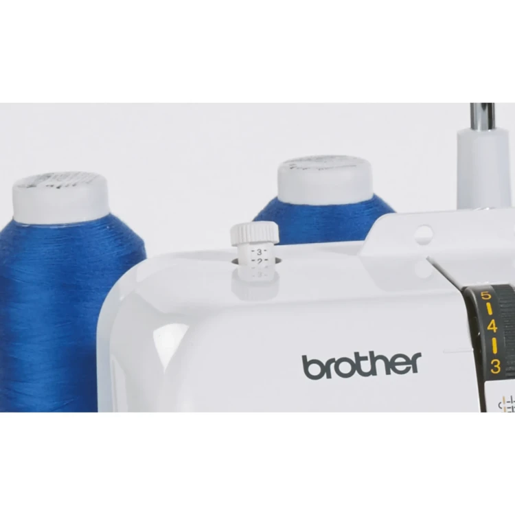 owerlok-brother-2104d-maszyna-do-obszywania-i-ciecia-materialu.webp