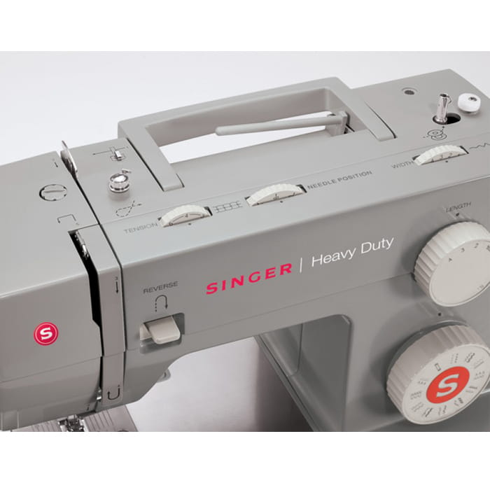 Maszyna do szycia SINGER 4432 Wzmacniana