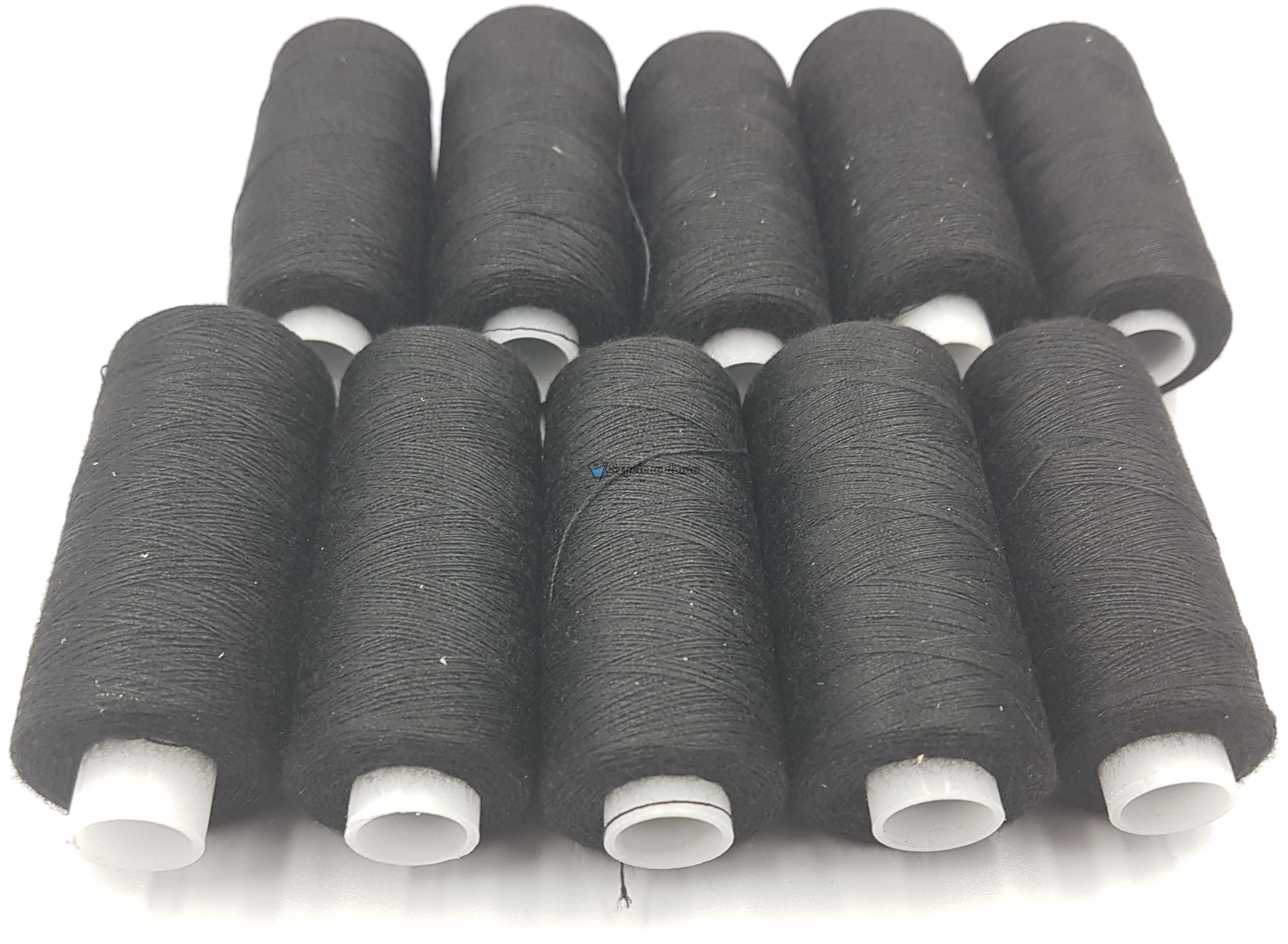 Zestaw 10 czarnych nici maszynowych