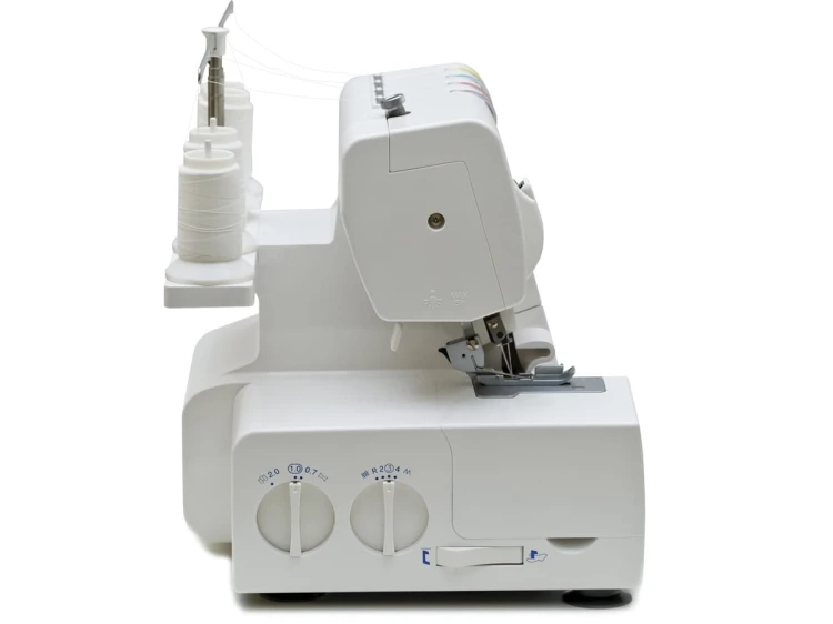 minerva-m840ds-profesjonalny-owerlok-domowy.jpg